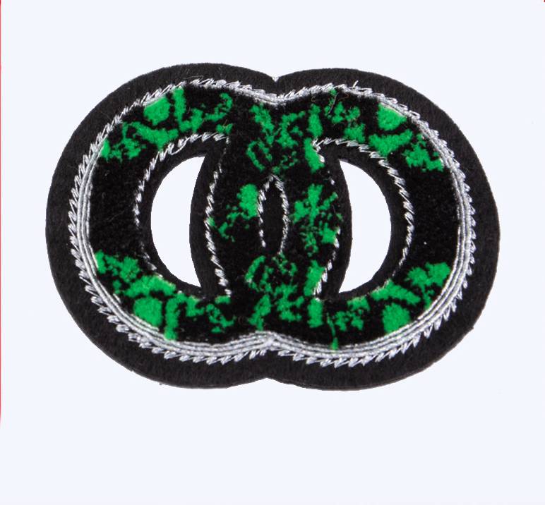 Pretty Decoration Custom Clothes Embroidered Badges--YL-EPAT0017