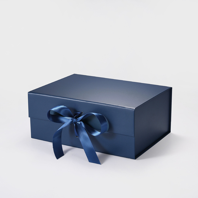 A4 Shallow Elegant Magnetic Closure Gift Packaging Cardboard Box -YL-Box0008