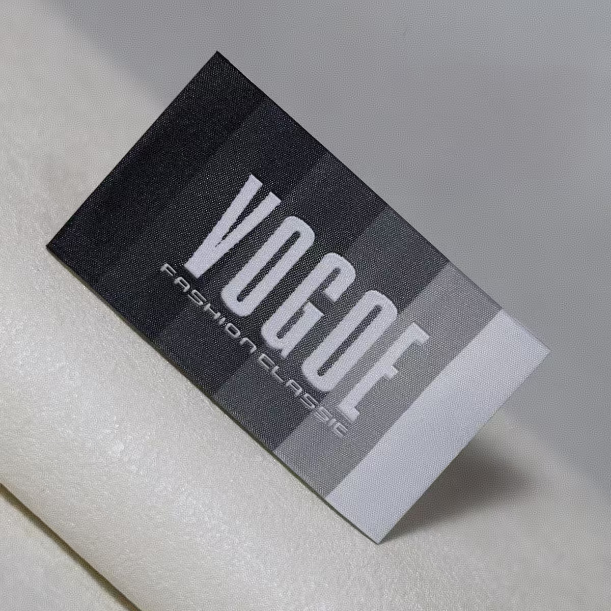 Custom woven labels for clothing- YL-WL0010