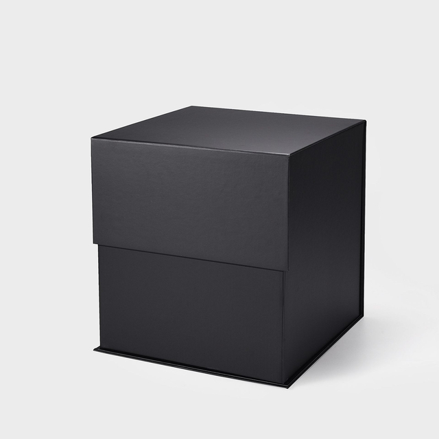 Custom Logo Printing Deboss A6 Cube Magnetic Closure Food Gift Hamper Gift Boxes-YL-Box0012