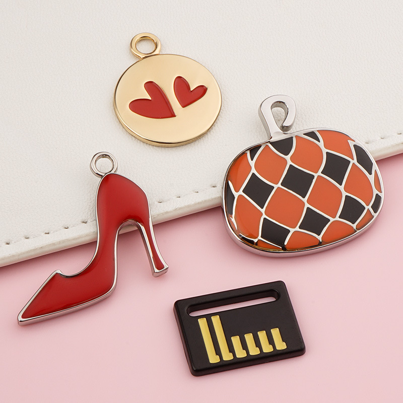 Metal Logo Label with Chain--YL-ACC0019