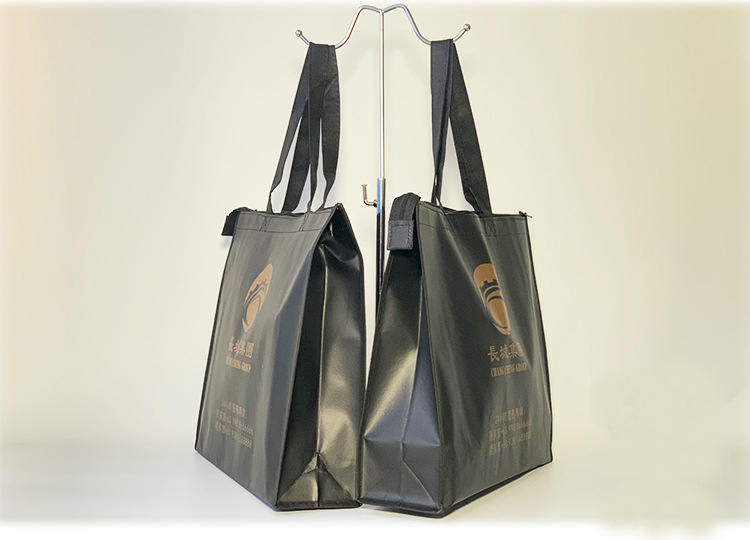Eco-Friendly Custom Logo Design Non Woven Tote Bag- YL-FP0001