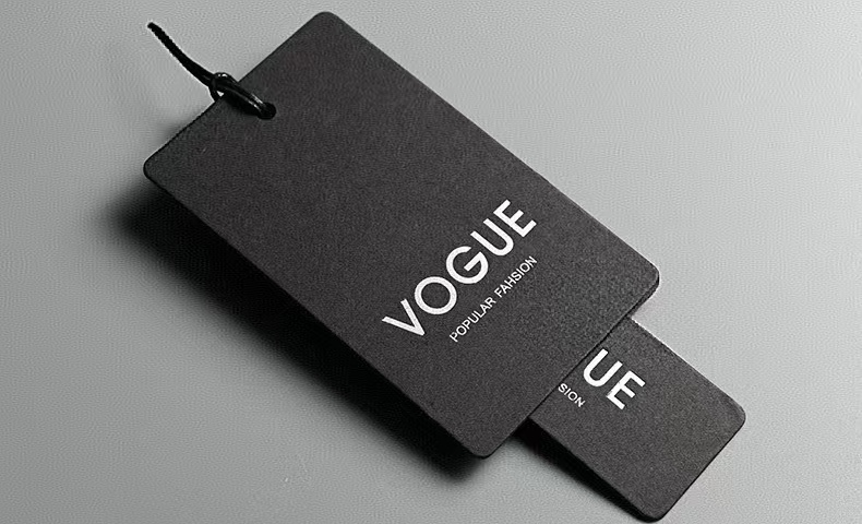 Luxury Recycled Jeans Hanging Paper Label Embossed Custom Printed Hang Tag Cardboard Clothing Hangtag for Clothes Own Logo China
