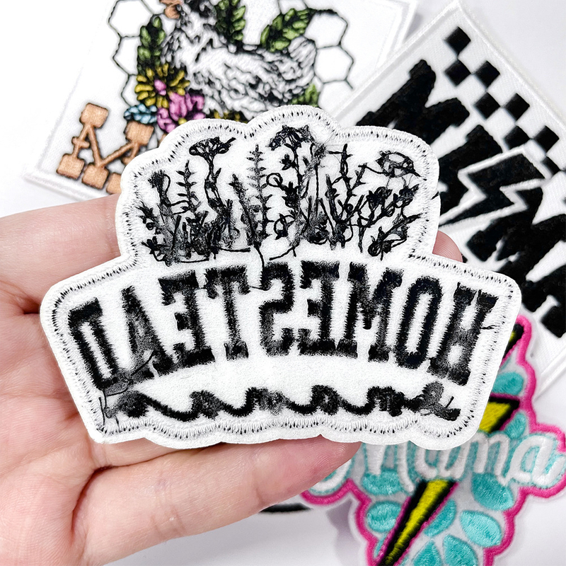  Embroidery Patch Embroidered Clothes Fabric Badges--YL-EPAT0032