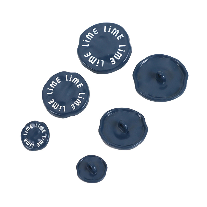 Black Embossed Zinc Alloy Brass Flower Shank Buttons--YL-ACC0013