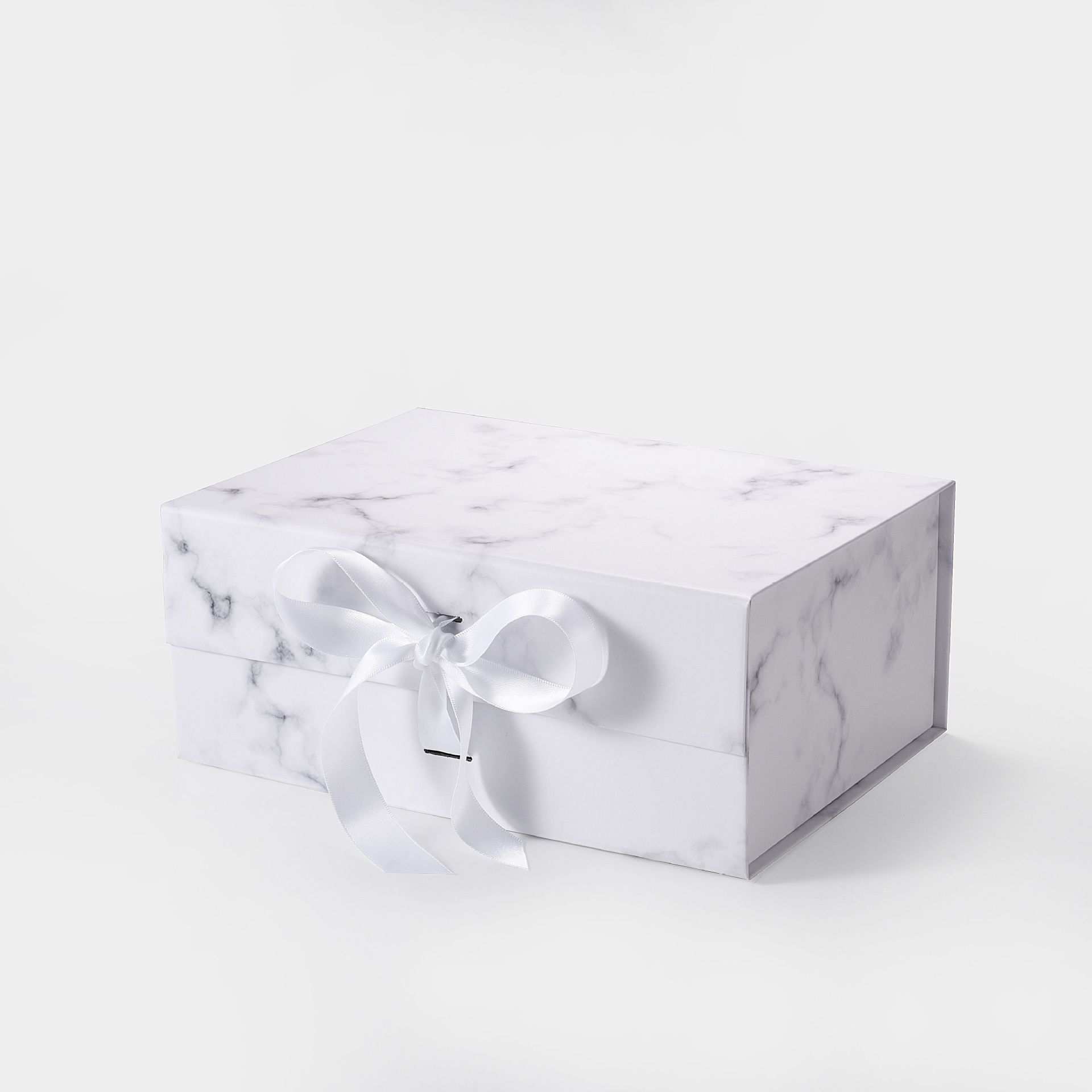 A4 Shallow Elegant Magnetic Closure Gift Packaging Cardboard Box -YL-Box0008