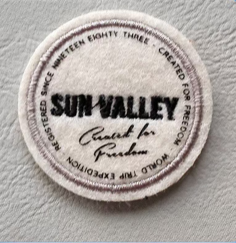  Small Chenille Patches Iron on Badge --YL-EPAT0035