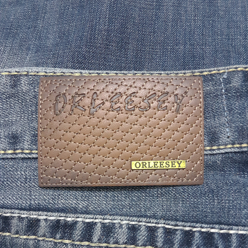 Custom Clothing Embossed Genuine Leather Patch--LPAT0009