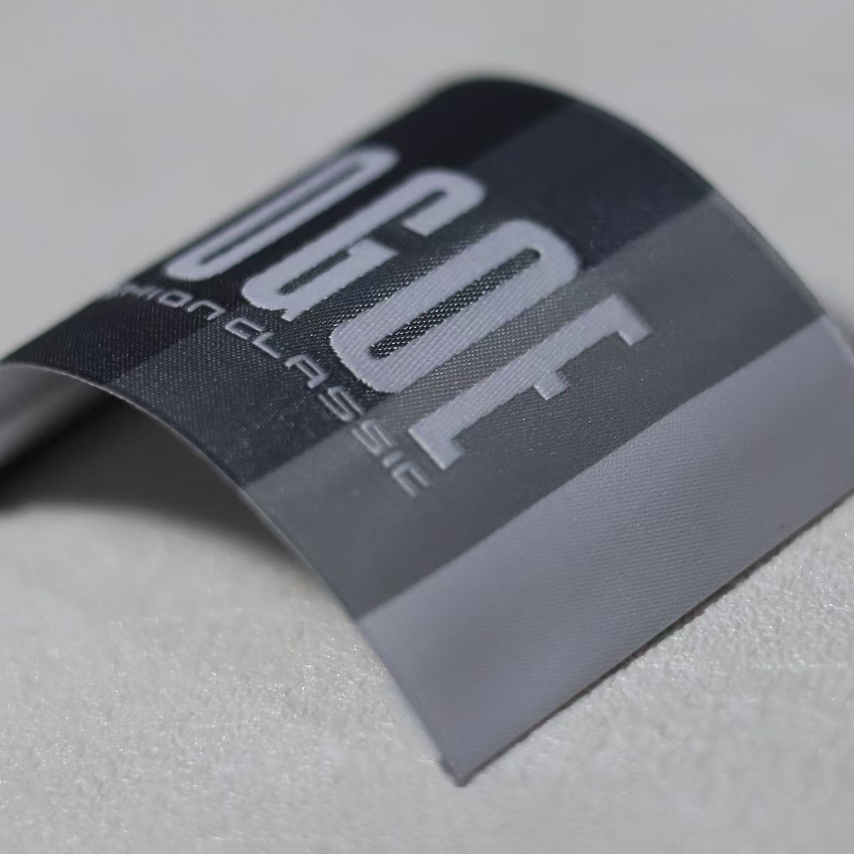 Custom woven labels for clothing- YL-WL0010