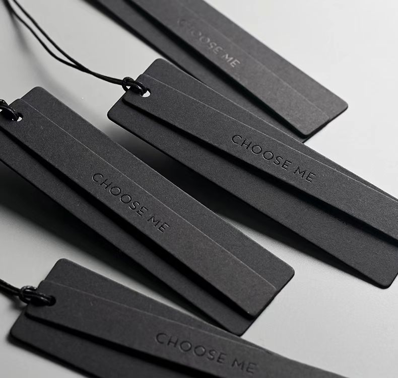 Luxury Recycled Jeans Hanging Paper Label Embossed Custom Printed Hang Tag Cardboard Clothing Hangtag for Clothes Own Logo China
