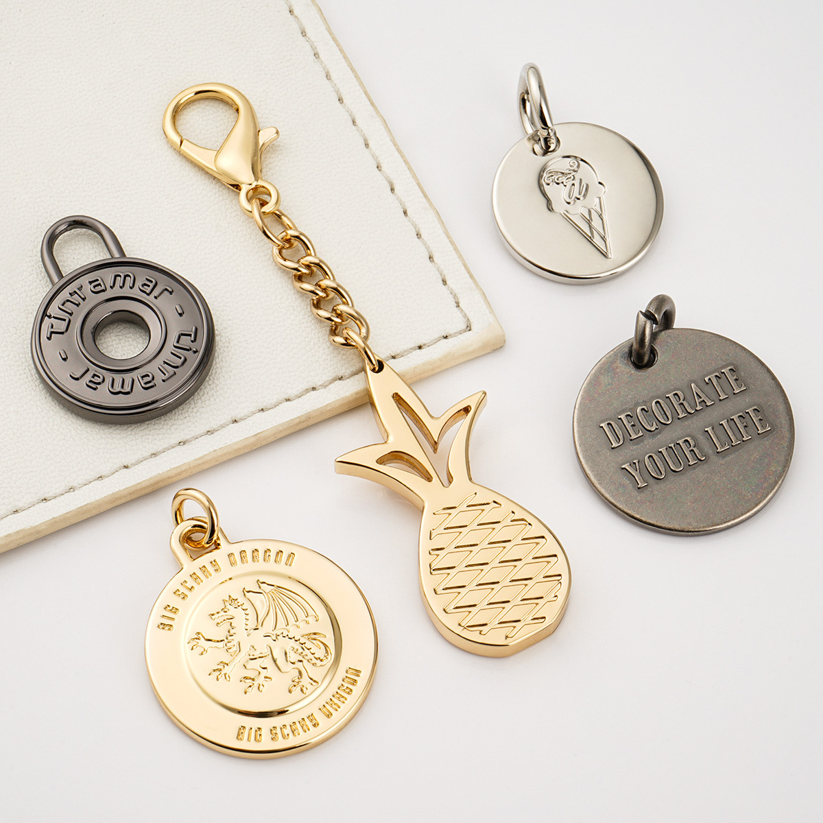 Custom Souvenir Gold Silver Copper Bronze Enamel Zinc Alloy 3D Metal badge--YL-ACC0001